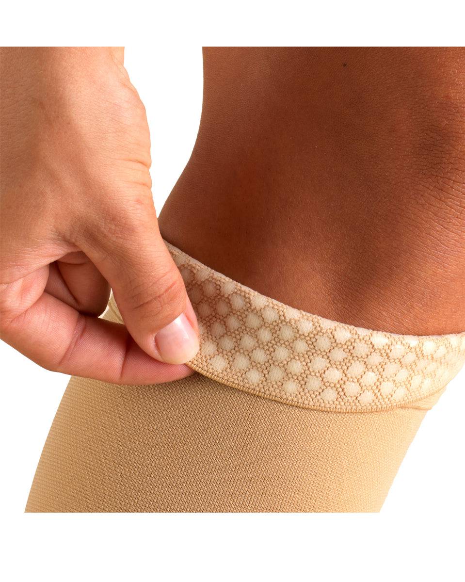 Mi-bas médicaux fermés Truform Classic avec dessus à pois en silicone 20-30 mmHg