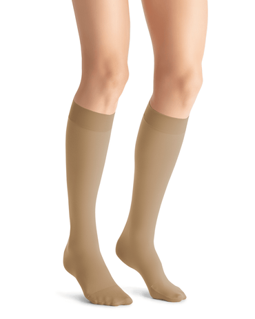 Jobst Opaque SoftFit 15–20 mmHg Knee High Closed Toe Compression Stockings