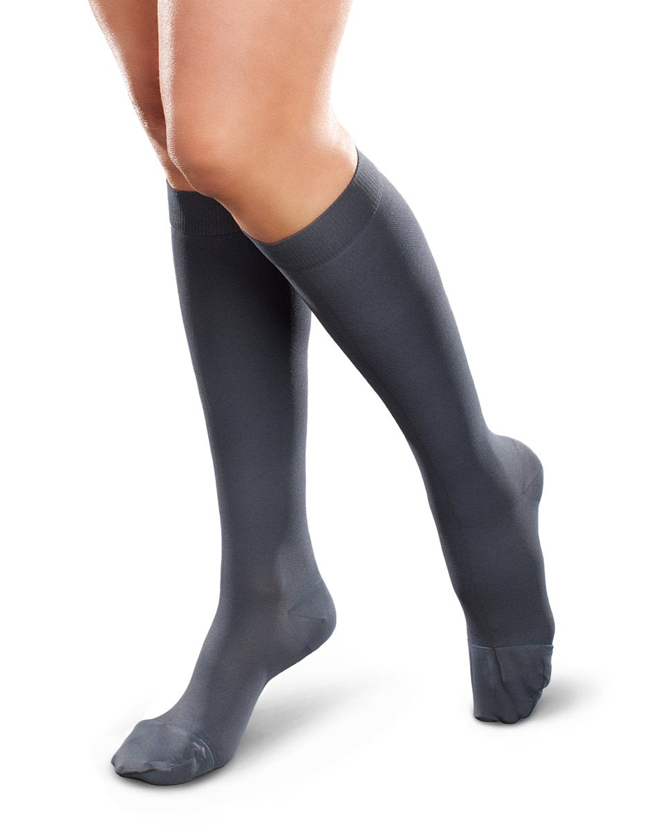 Therafirm Ease Mikrofaser-Kniestrümpfe mit geschlossener Zehenpartie, 20–30 mmHg – Ausverkauf