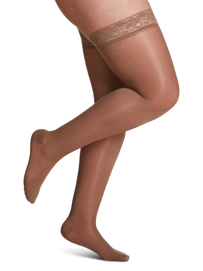Cafe knee-high socks with navy tops on a white background