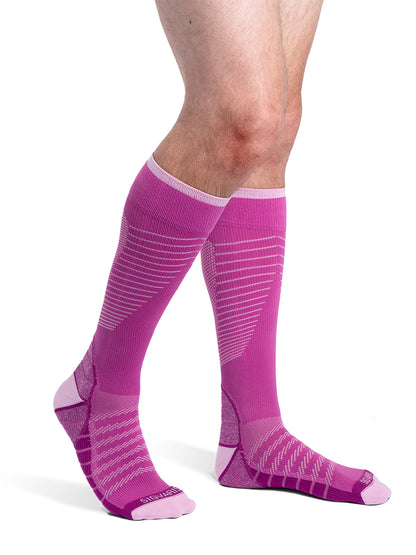 Sigvaris Unisex Motion Flow Tech Compression Socks 20-30mmHg?imgid=432CM210