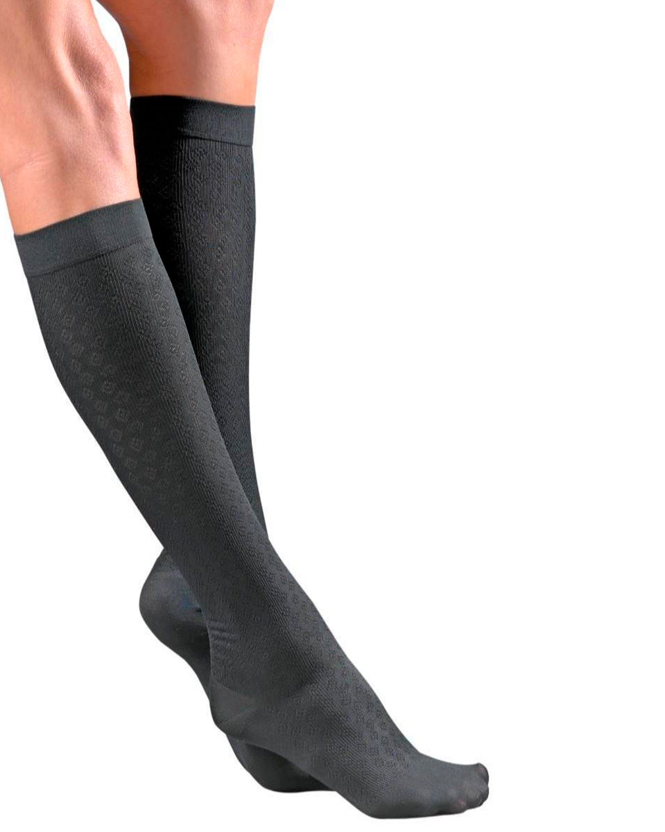 JOBST ACTIVA Sheer Knee High 15-20 mmHg | Clearance (Final Sale)