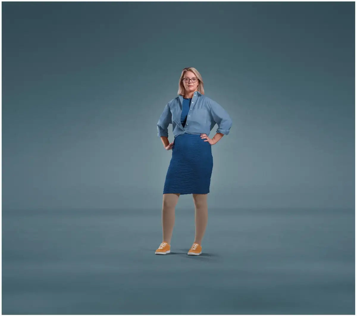 Model wearing Jobst Relief 15-20 mmHg Closed Toe Compression Knee Highs showing fit