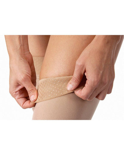 Jobst Blickdichte, schenkelhohe Strümpfe mit geschlossener Spitze und festem Halt, 20-30 mmHg