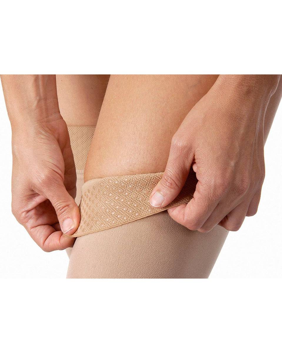 Jobst Blickdichte, schenkelhohe Strümpfe mit offener Spitze und festem Halt, 20–30 mmHg