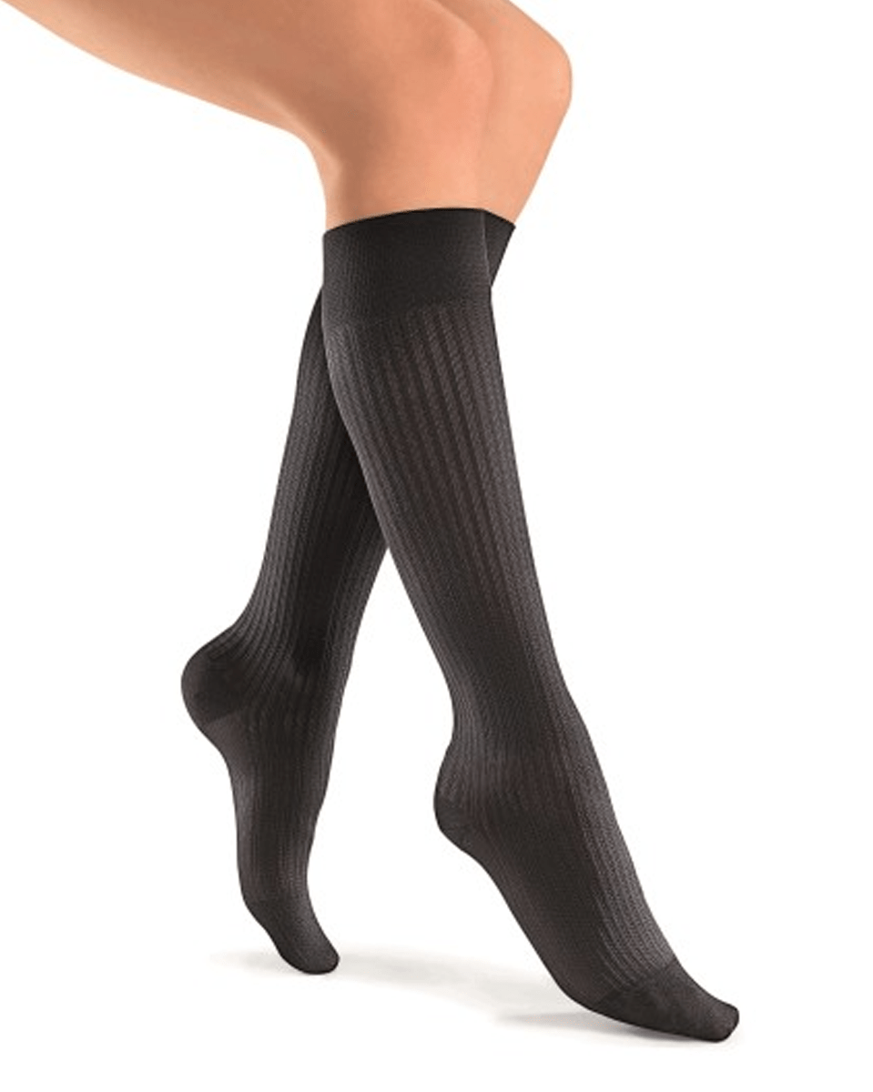 Jobst soSoft 15-20 mmHg Women's Knee High Closed Toe Support Socks | Clearance (Final Sale)