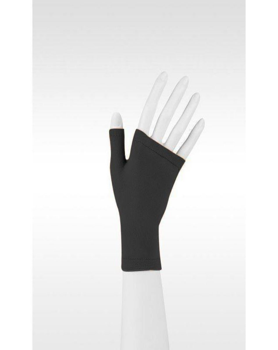 Juzo 2302AC Gauntlet with Thumb Stub 30-40 mmHg | Clearance (Final Sale)