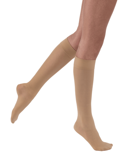 Jobst Ultrasheer SoftFit Kniestrümpfe mit geschlossener Spitze und bequemem halterlosem Bund, 15–20 mmHg