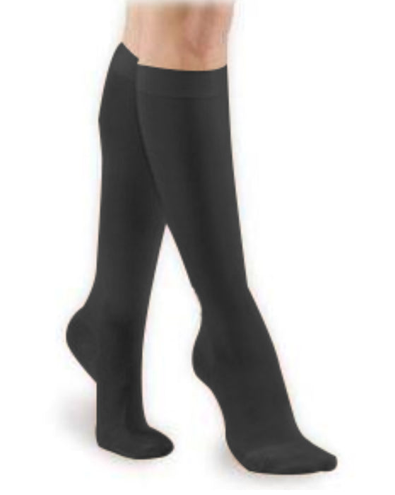 Activa Graduated Therapy Unisex Closed Toe Knee Highs 20-30 mmHg