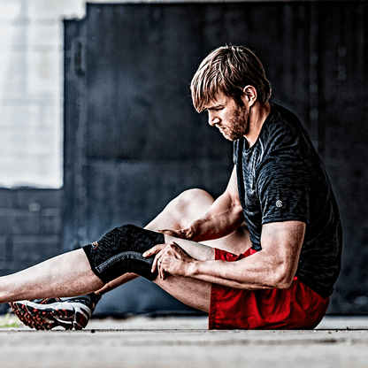 McDavid HyperBlend™ Kniebandage mit Stütze und Streben – MD5213