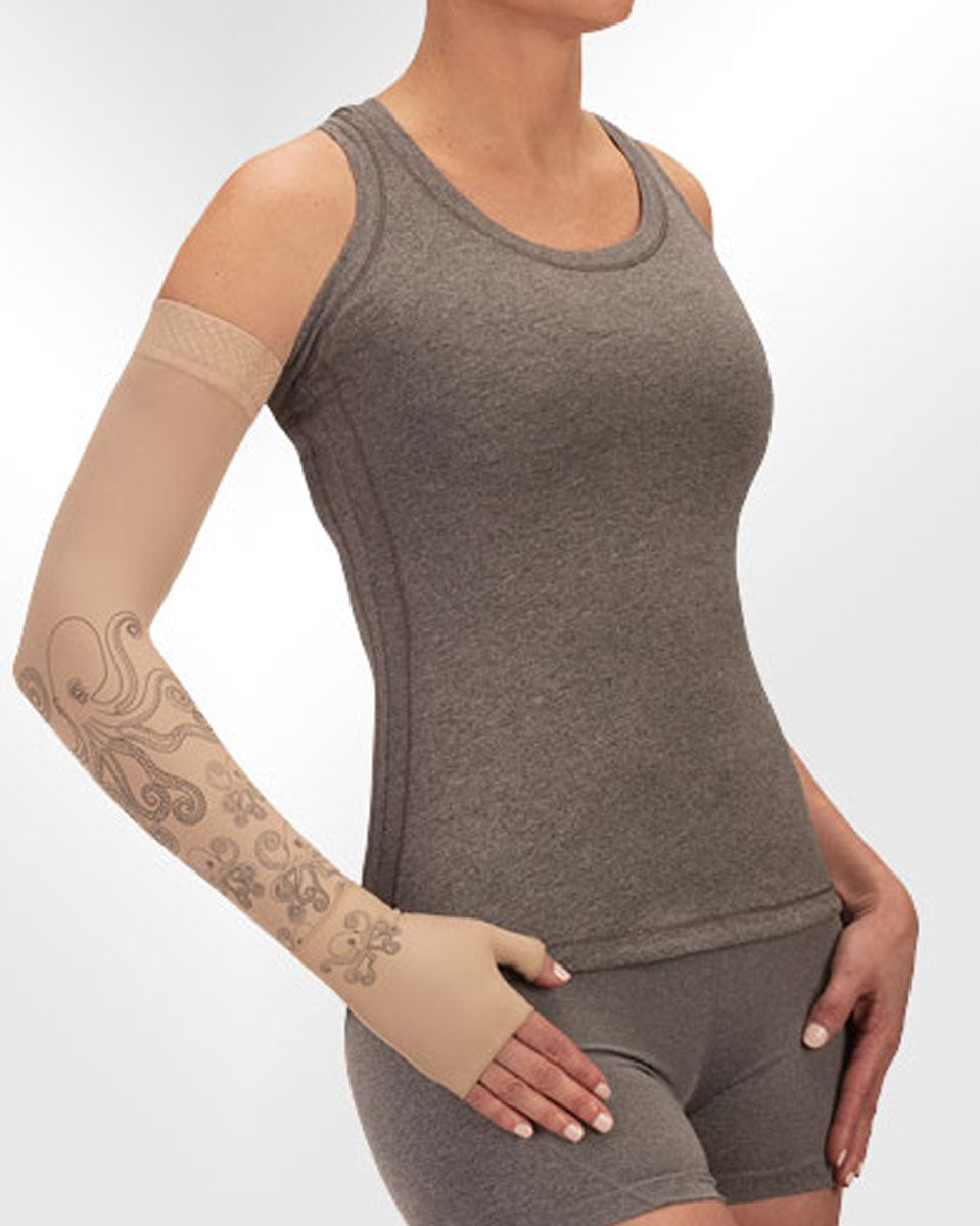 Juzo Soft 2001CG Print Series Armstulpen 20-30 mmHg mit Silikon-Oberband – Neue Muster – 1