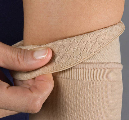 Jobst Bella Lite 20-30 mmHg Armsleeve w/ 2" Silicone Top Band