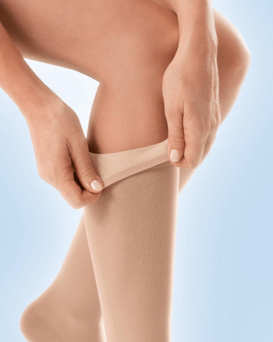 Jobst blickdichte SoftFit-Kniestrümpfe mit geschlossener Zehenpartie, 15–20 mmHg