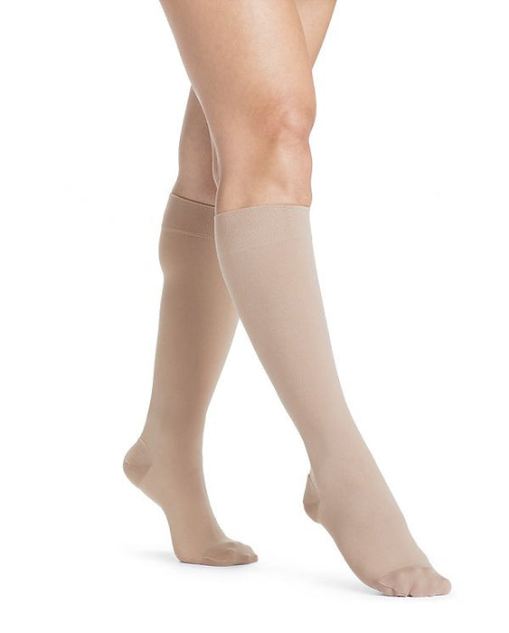 Sigvaris Dynaven (Formerly 970 Access) Series 15-20 mmHg Closed Toe Knee Highs - 971C
